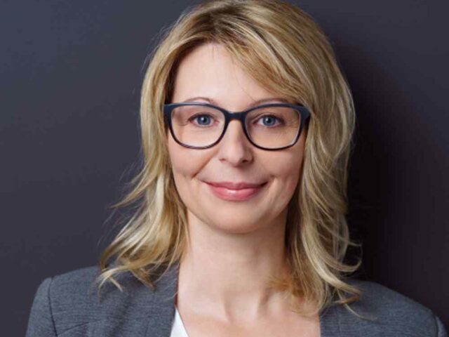 https://www.biglordlab.ch/wp-content/uploads/2019/02/team_02-640x480.jpg