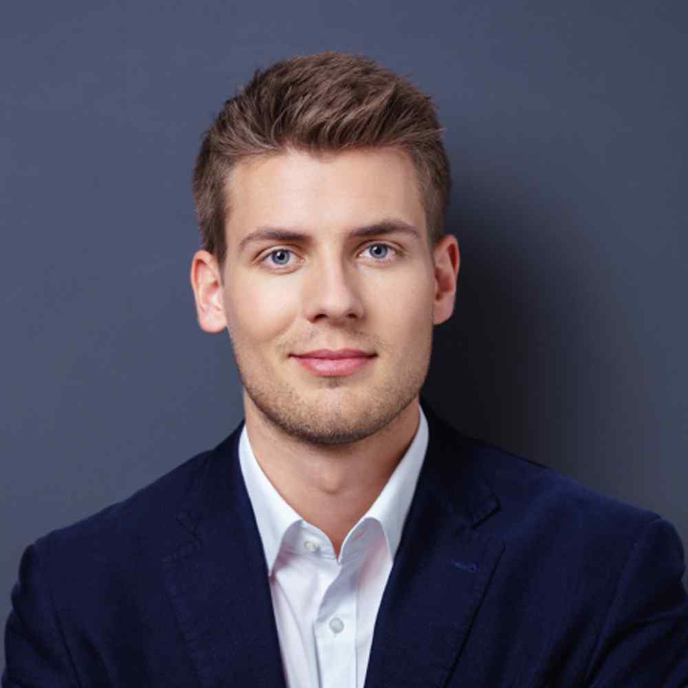 https://www.biglordlab.ch/wp-content/uploads/2019/02/team_04.jpg
